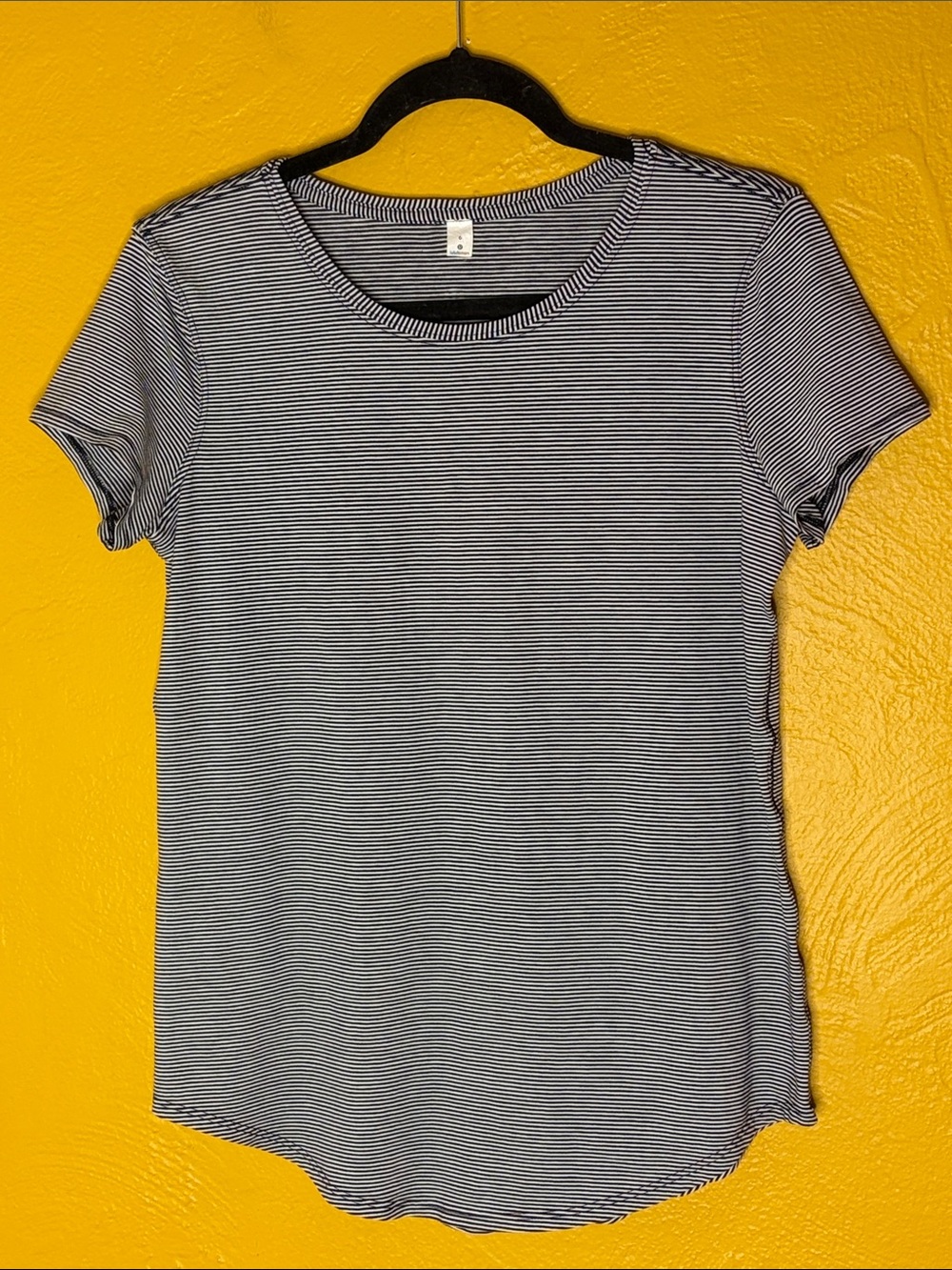 Lululemon athletica Striped Love Crewneck T-Shirt black White Stripe Size 6